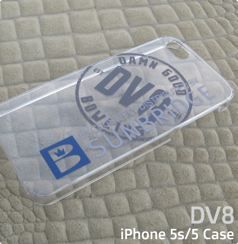 DV8のiPhoneケース